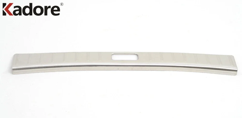 リアトランクバンパーカバートリム日産ヴァーサセダン 2012 - Bumper Plate 10Kg のレビューと価格